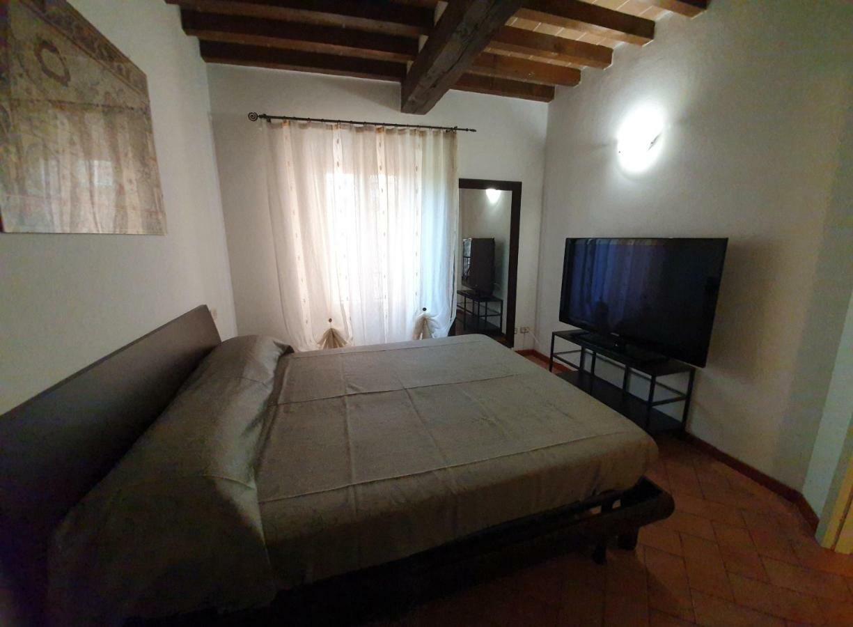 Apartament Mentana 14 Parma Zewnętrze zdjęcie